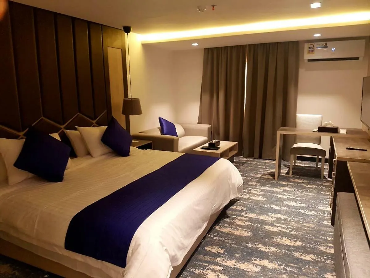 Sands Hotel Jeddah 4*,